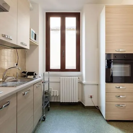 Ferrari - Ac -wifi - Flexyrent Apartament *